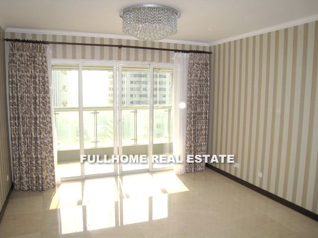 Central Park - 3 bedroom apartment in Shanghai, People Square, Downtown