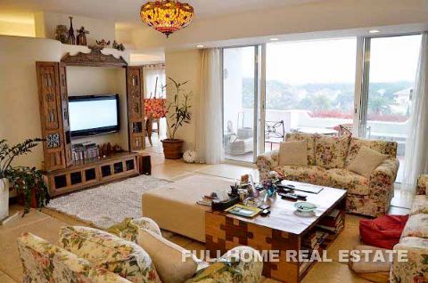 Same compound: Fairlake Community, 4 bedrooms in Shanghai