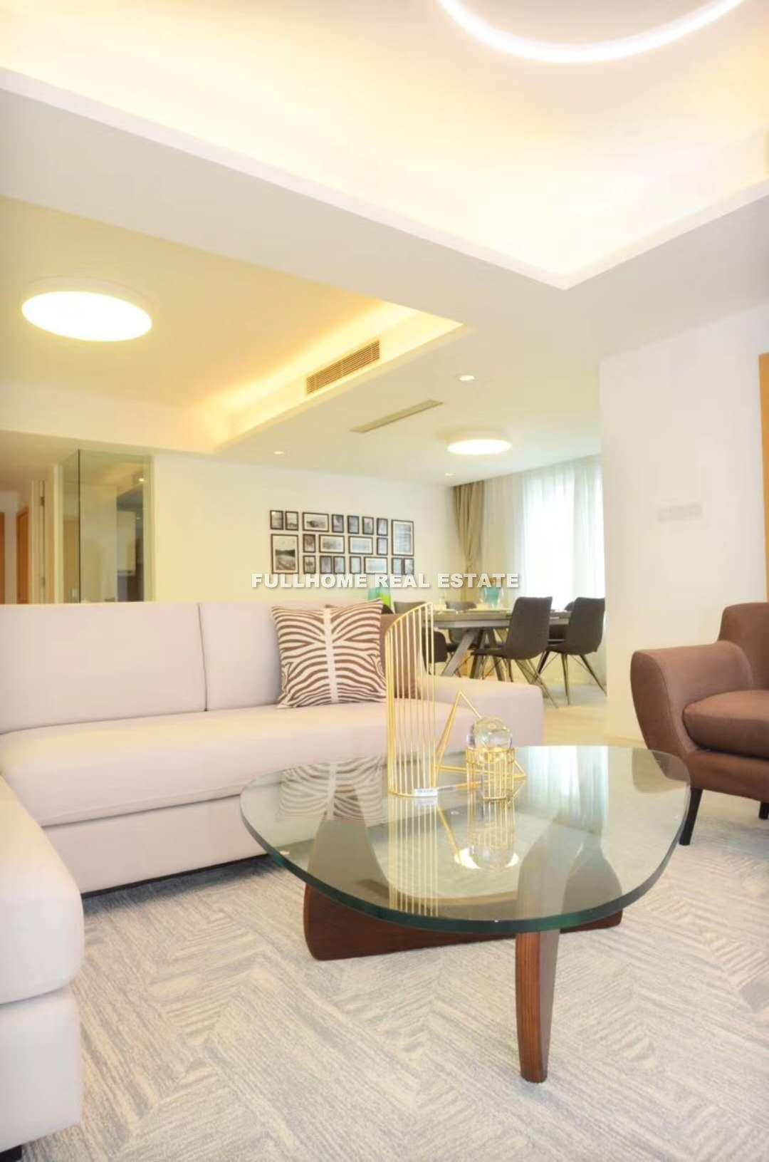 Jing An Four Seasons - 4 bedroom apartment in Shanghai, Jing An, Downtown