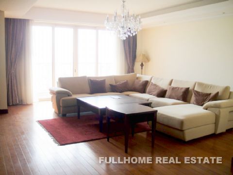 JinLin TianDi - 4 bedroom apartment in Shanghai, Xintiandi, Downtown