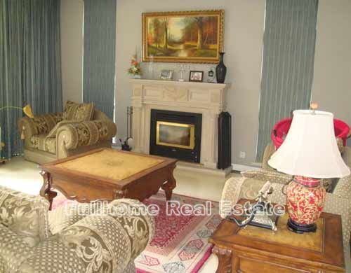 Garden Inside Garden - 4 bedroom apartment in Shanghai, Qingpu, Suburb