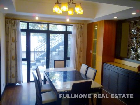 Hongqiao Golf Villas - 6 bedroom apartment in Shanghai, Hongqiao, Hongqiao