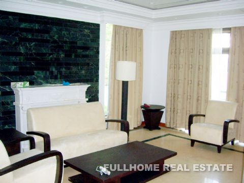 Hongqiao Golf Villas - 4 bedroom apartment in Shanghai, Hongqiao, Hongqiao