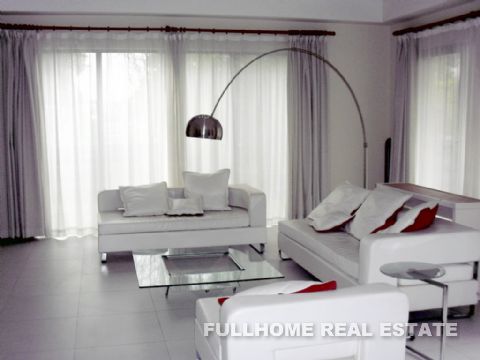 Lakeside Ville - 6 bedroom apartment in Shanghai, Qingpu, Suburb