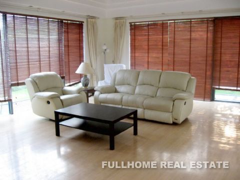 Lakeside Ville - 5 bedroom apartment in Shanghai, Qingpu, Suburb