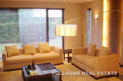 Lakeside Ville - 5 bedroom apartment in Shanghai, Qingpu, Suburb
