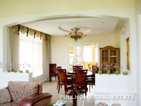 Long Beach Garden Villa - 6 bedroom apartment in Shanghai, Qingpu, Suburb