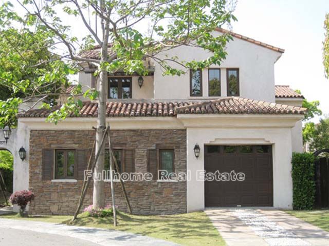 Same compound: San Marino Bridge, 5 bedrooms in Shanghai