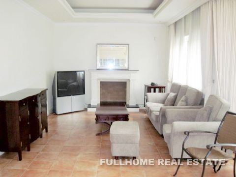 The Emerald - 4 bedroom apartment in Shanghai, Kangqiao, Pudong