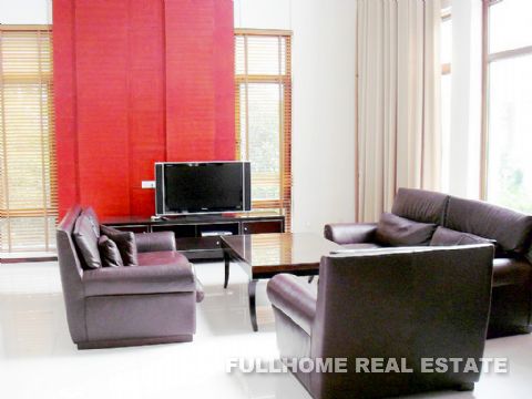 The Greenhills - 5 bedroom apartment in Shanghai, Jingqiao Green City, Pudong