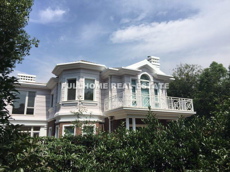 Violet Country Villa - 5 bedroom apartment in Shanghai, Qingpu, Suburb