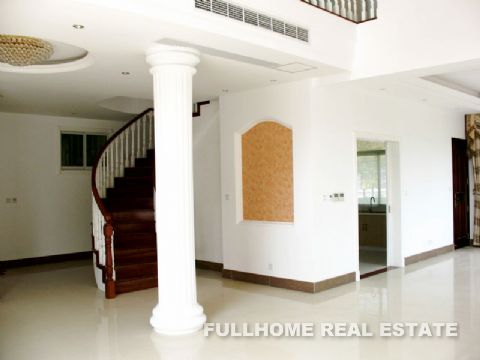 Violet Country Villa - 5 bedroom apartment in Shanghai, Qingpu, Suburb