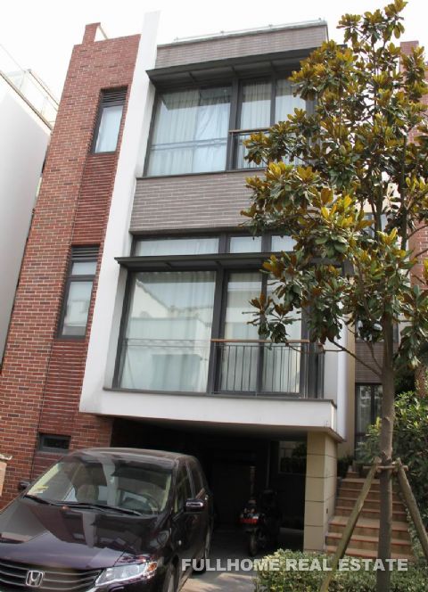 Westwood Green - 4 bedroom apartment in Shanghai, Minhang, Suburb