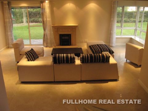 Xijiao Hua Cheng Villa - 5 bedroom apartment in Shanghai, Qingpu, Suburb