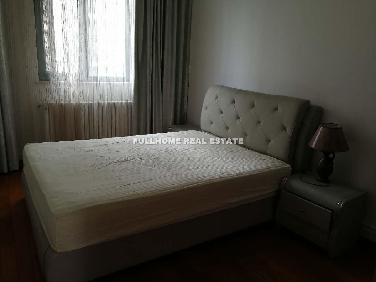 Yanlord Garden - 4 bedroom apartment in Shanghai, Lujiazui, Pudong