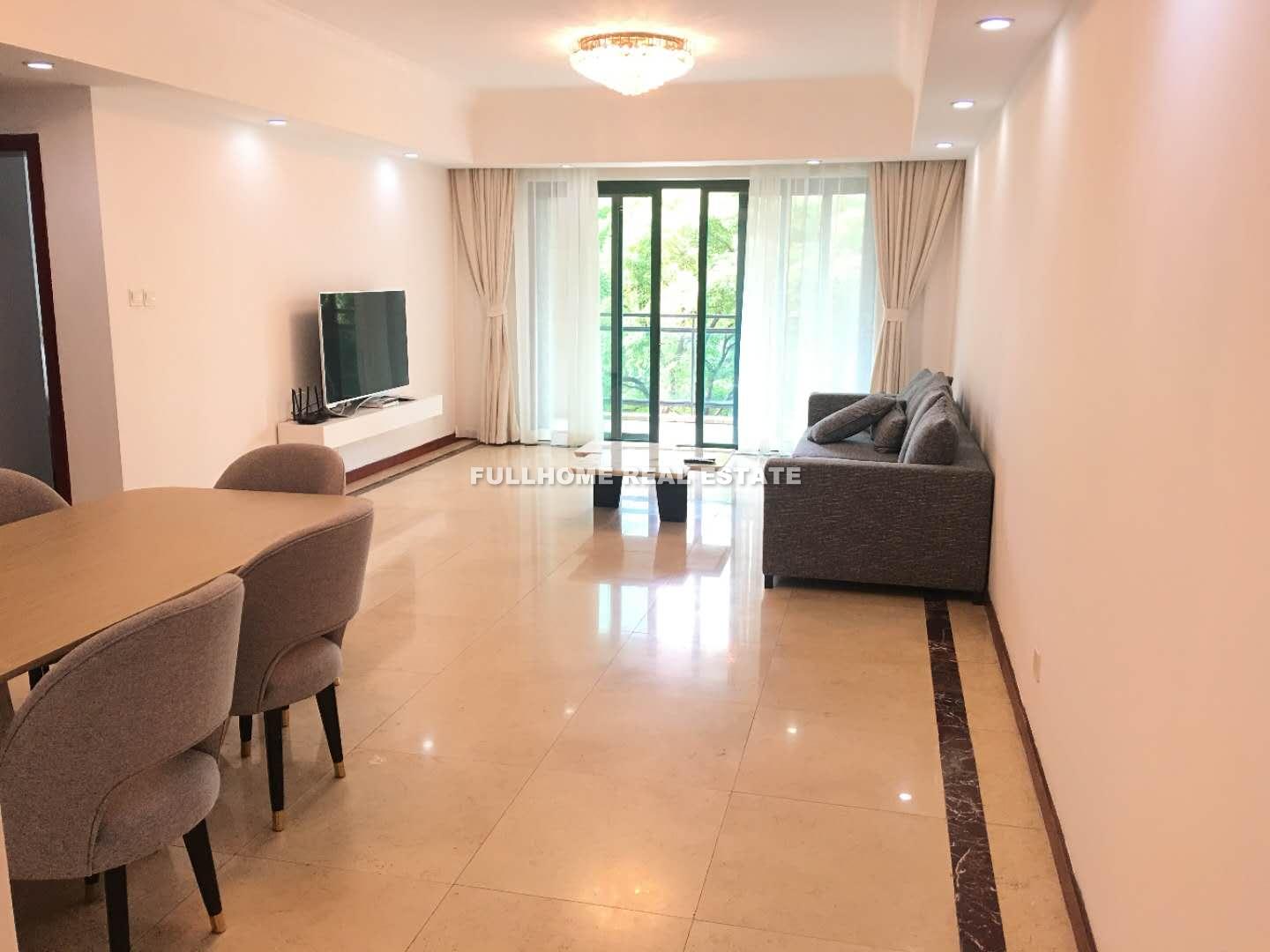 Yanlord Garden - 3 bedroom apartment in Shanghai, Lujiazui, Pudong