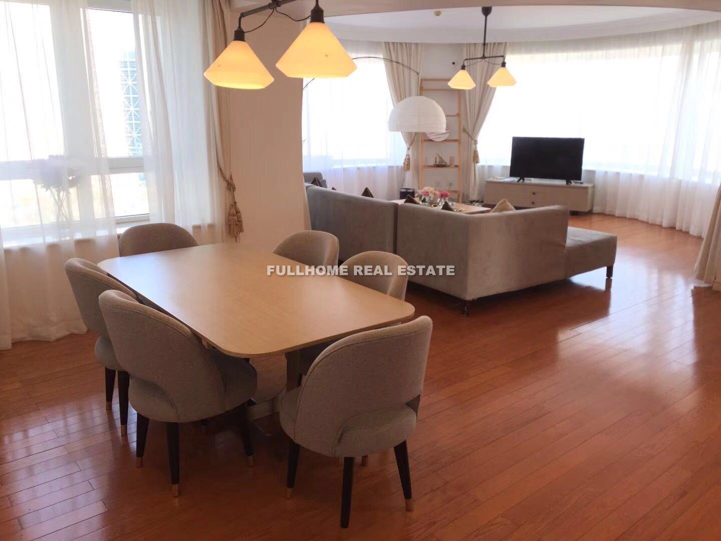 Skyline Mansion - 3 bedroom apartment in Shanghai, Lujiazui, Pudong