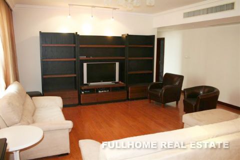 Skyline Mansion - 3 bedroom apartment in Shanghai, Lujiazui, Pudong