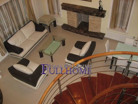 Luoshan Oasis Villa - 4 bedroom apartment in Shanghai, Kangqiao, Pudong