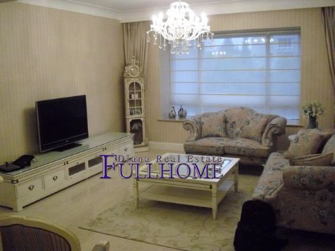 City Castle - 3 bedroom apartment in Shanghai, Jing An, Downtown