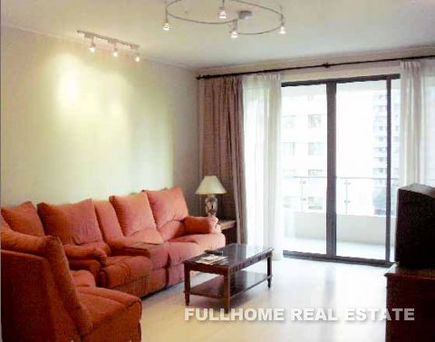 Top Of City - 3 bedroom apartment in Shanghai, People Square, Downtown