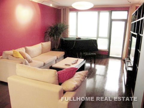 Top Of City - 3 bedroom apartment in Shanghai, People Square, Downtown