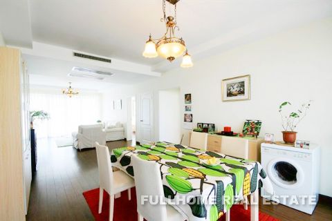 Central Palace - 3 bedroom apartment in Shanghai, Century Park and Lianyang, Pudong
