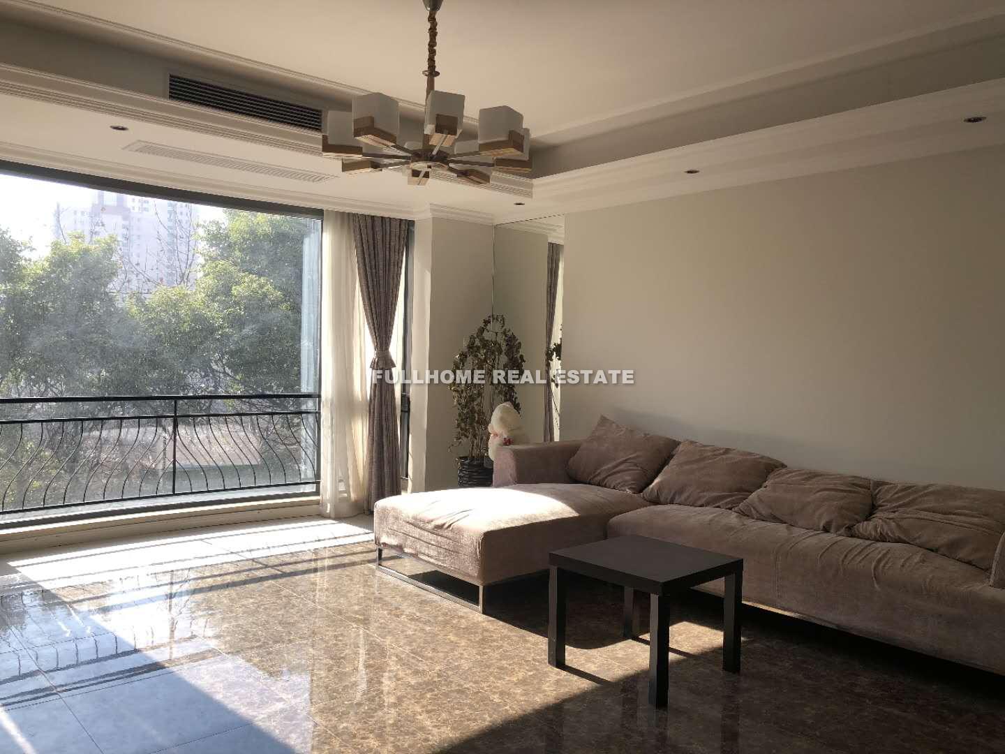 The Summit - 3 bedroom apartment in Shanghai, FFC, Downtown
