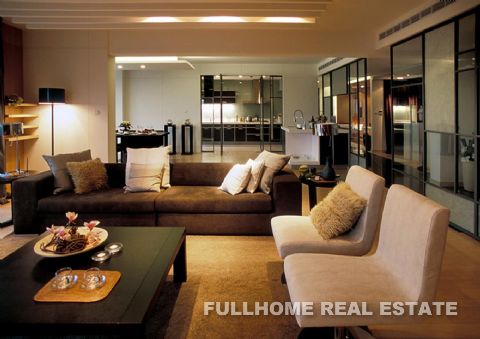Jiahua Riverside Garden - 4 bedroom apartment in Shanghai, Lujiazui, Pudong