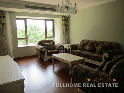 Royal Lakefront Mansion - 4 bedroom apartment in Suzhou, Industrial Park