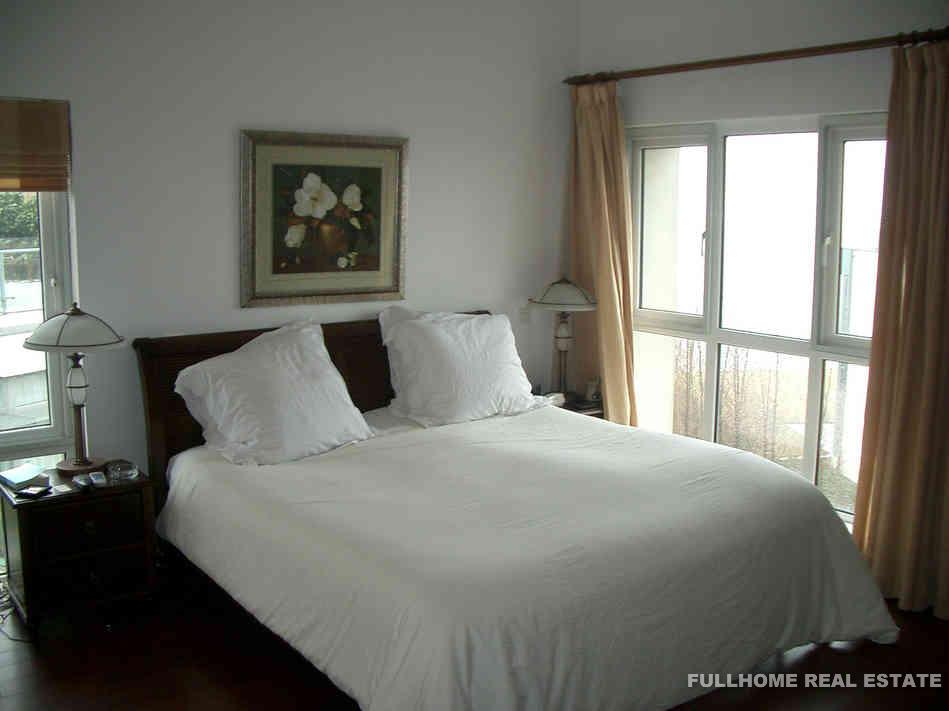 Golden Lough - Interior view 9, Suzhou rental property