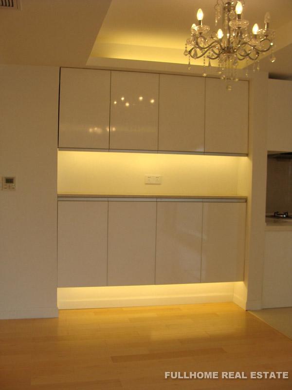 Royal Lakefront Mansion - Interior view 9, Suzhou rental property