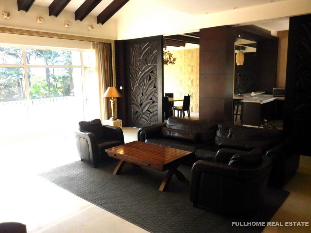 Elite Villa - 5 bedroom apartment in Shanghai, Qingpu, Suburb