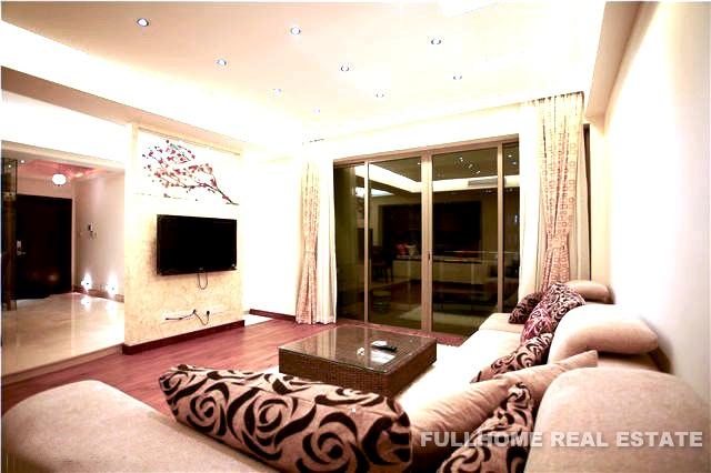 Jing An Four Seasons - 3 bedroom apartment in Shanghai, Jing An, Downtown