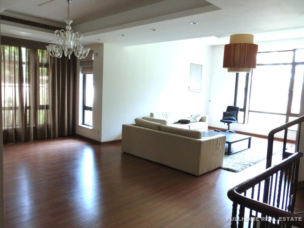 Stratford - 3 bedroom apartment in Shanghai, Minhang, Suburb