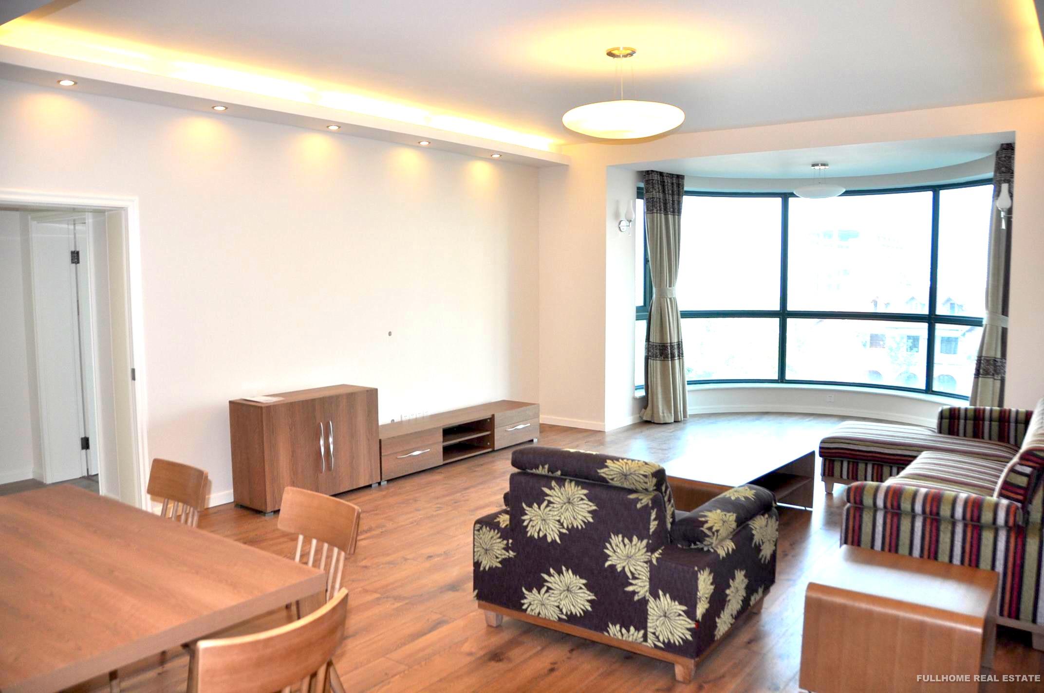 Jiahua Riverside Garden - 4 bedroom apartment in Shanghai, Lujiazui, Pudong