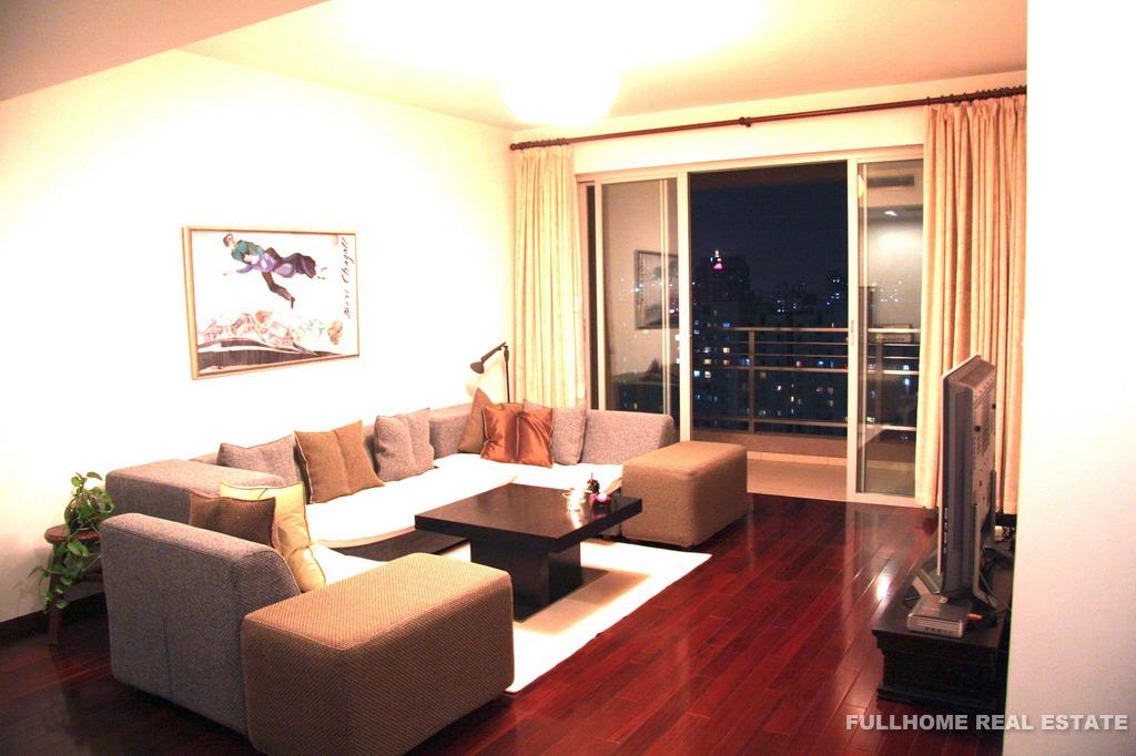 Summit Residences - 3 bedroom apartment in Shanghai, Lujiazui, Pudong