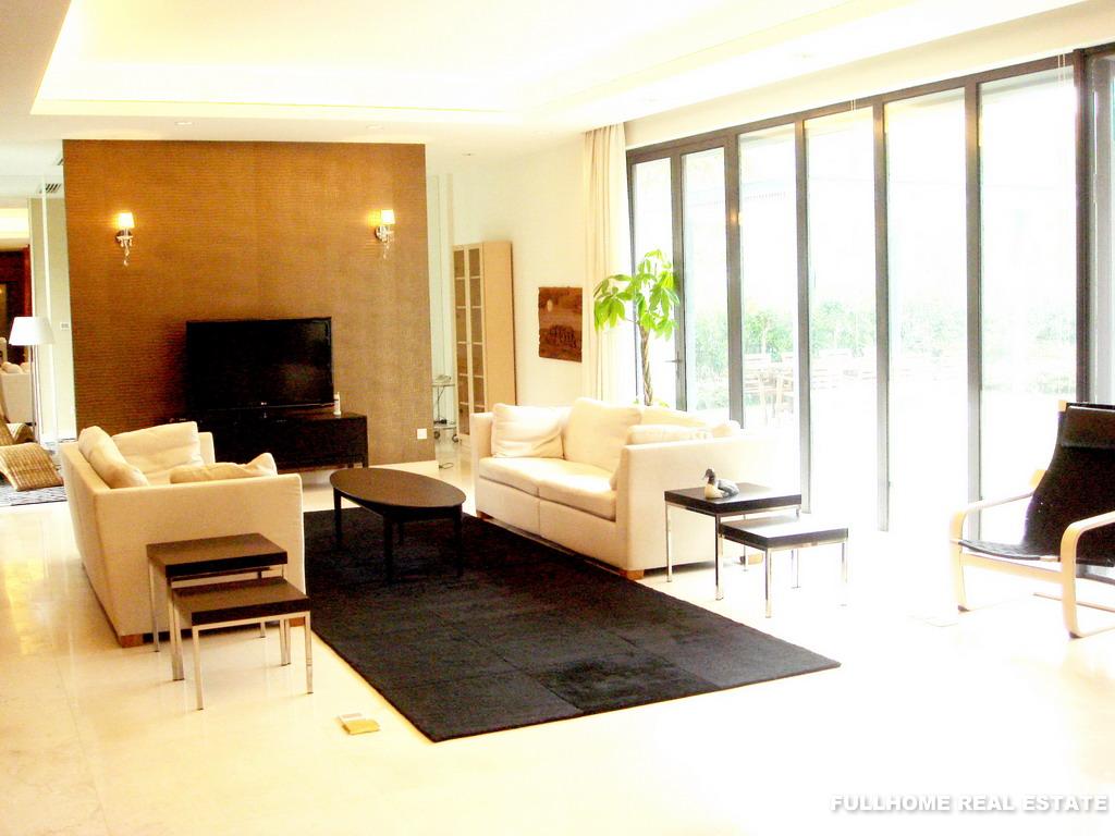 Villa Riviera - 4 bedroom apartment in Shanghai, Qingpu, Suburb