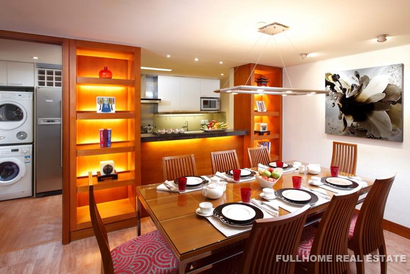 Same compound: Kempinski Hotel Apartment, 3 bedrooms in Beijing