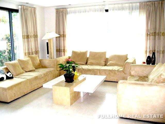 Lakeside Ville - 4 bedroom apartment in Shanghai, Qingpu, Suburb