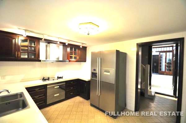 M. Yanan Road Old House - Interior view 7, Shanghai rental property