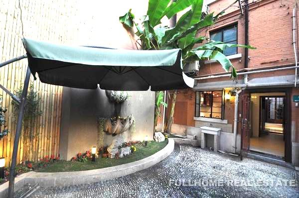 M. Yanan Road Old House - Interior view 9, Shanghai rental property