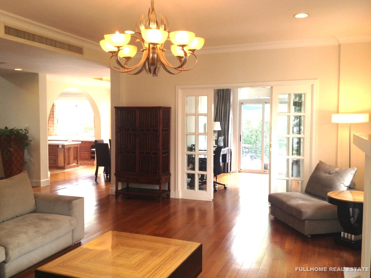 Similar property: Vizcaya Villa, 4 bedrooms, 450 sqm in Shanghai