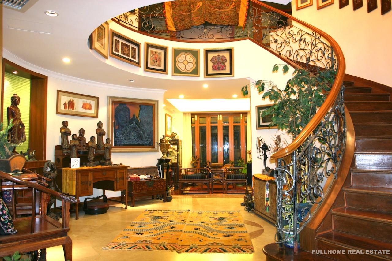 Similar property: Sifang Xijiao Garden Villas, 7 bedrooms, 385 sqm in Shanghai