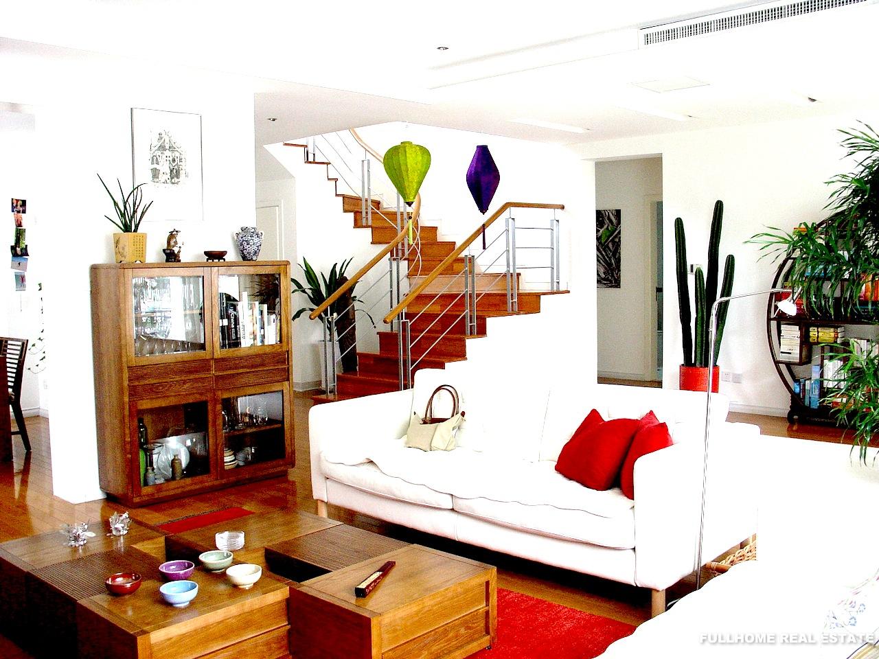Western Suburban Garden - 4 bedroom apartment in Shanghai, Qingpu, Suburb