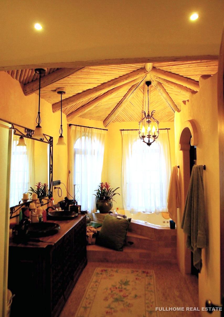 San Marino Bridge - Interior view 3, Shanghai rental property