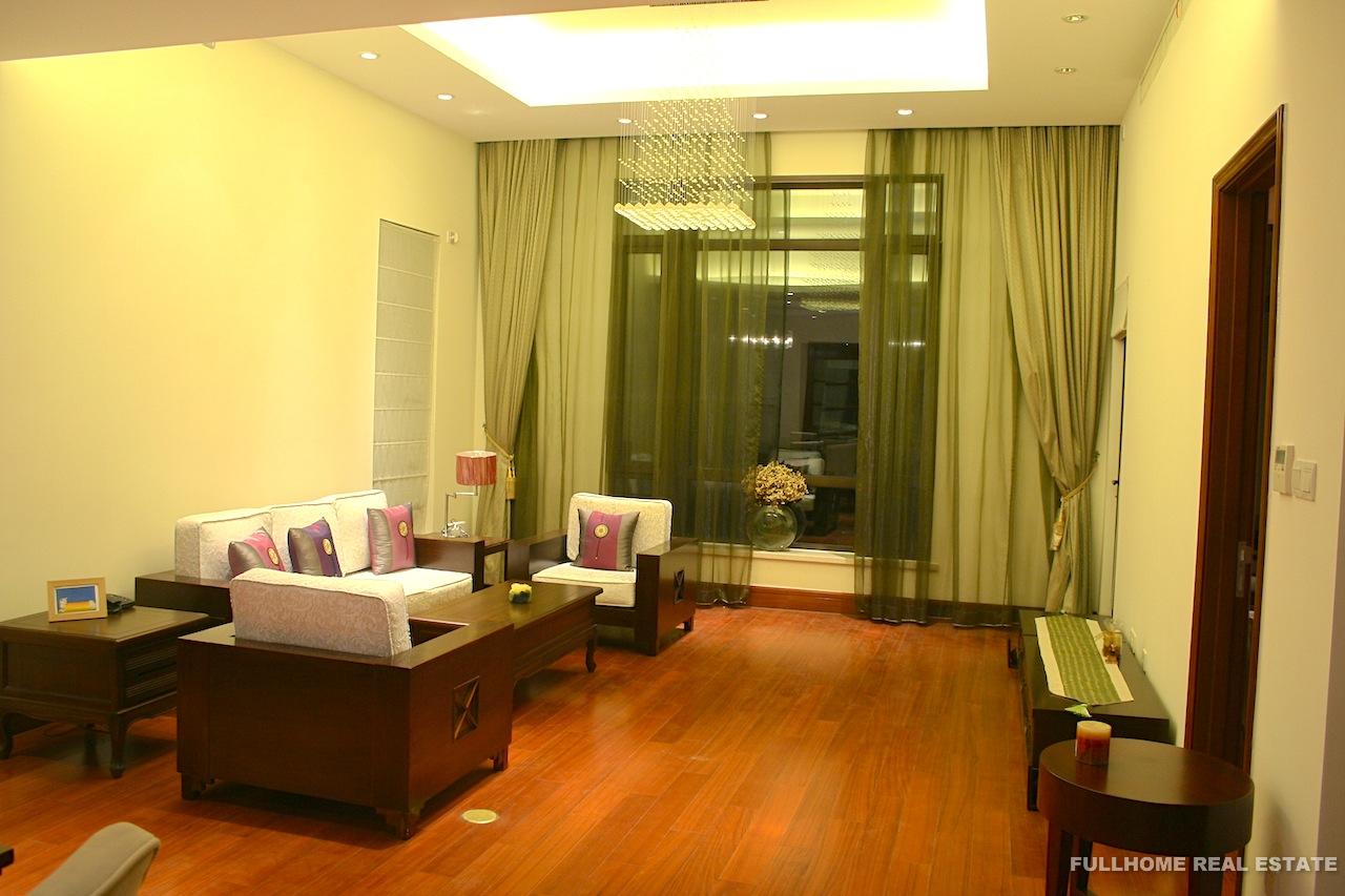 Stratford - 3 bedroom apartment in Shanghai, Minhang, Suburb