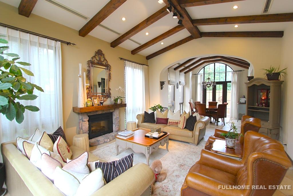 Rancho Santa Fe - 7 bedroom apartment in Shanghai, Minhang, Suburb
