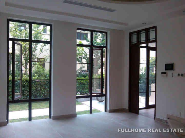 Similar property: California Bay, 4 bedrooms, 280 sqm in Suzhou