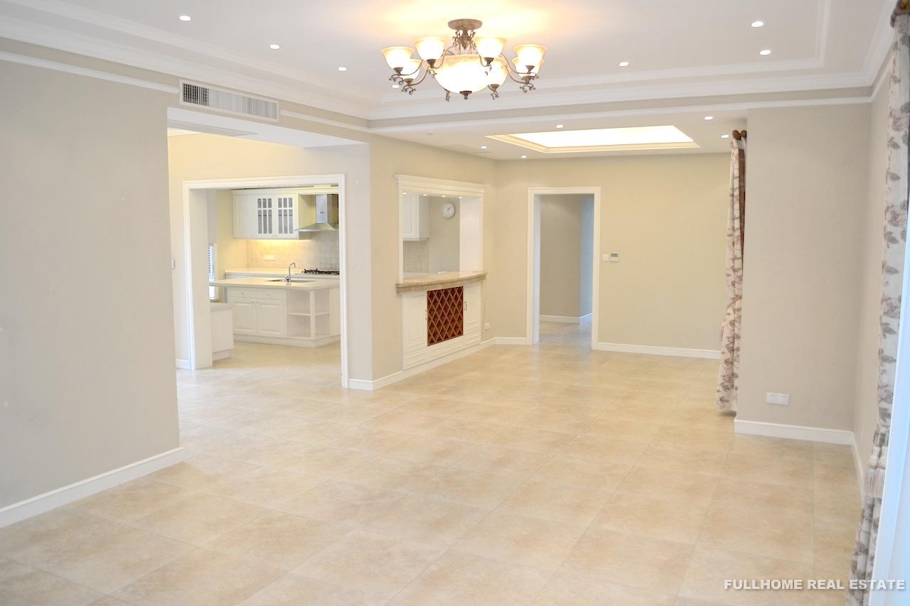 Le Chambord - 5 bedroom apartment in Shanghai, Qingpu, Suburb